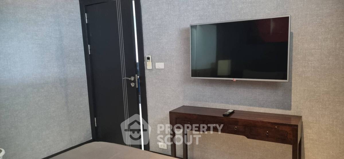 picture 2-BR 96 Sqm Condo For Rent At Siam Ocean View, Phratamnak (ID 2215798) - 2/6