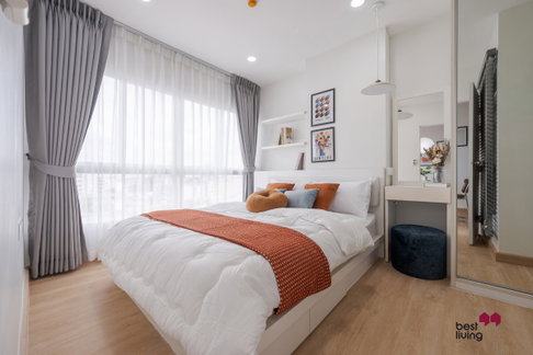 The Viva Condo Sathon-Taksin near BTS Wongwian Yai