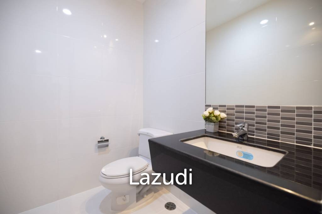 รูป 3 Bed 200 Sqm Apartment for Rent - รูปที่ 28/33