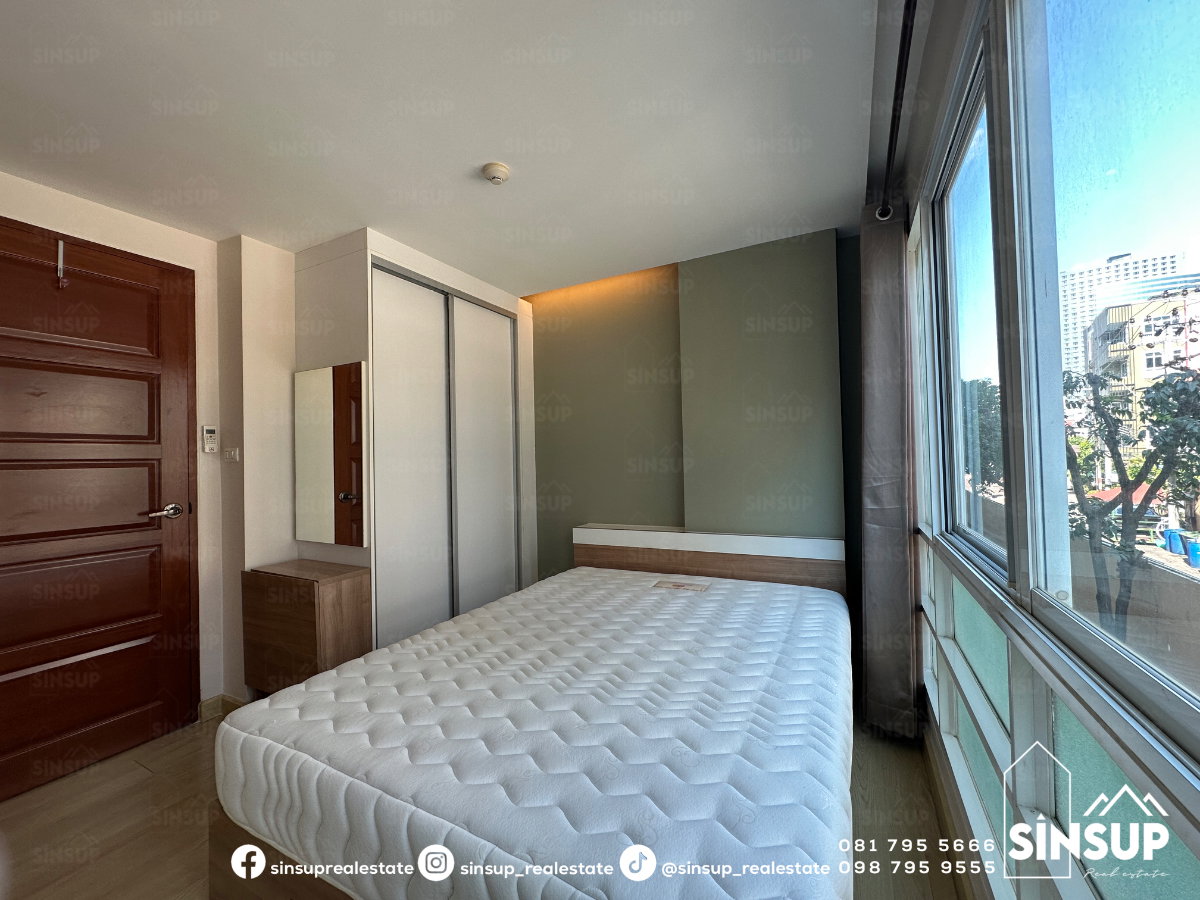 รูป 🏡 ให้เช่า 𝐄𝐦𝐞𝐫𝐚𝐥𝐝 𝐑𝐞𝐬𝐢𝐝𝐞𝐧𝐜𝐞 𝐑𝐚𝐭𝐜𝐡𝐚𝐝𝐚 พร้อมอยู่ ใกล้ MRT ห้วยขวาง เดินทางสะดวก! ✨ - รูปที่ 5/8