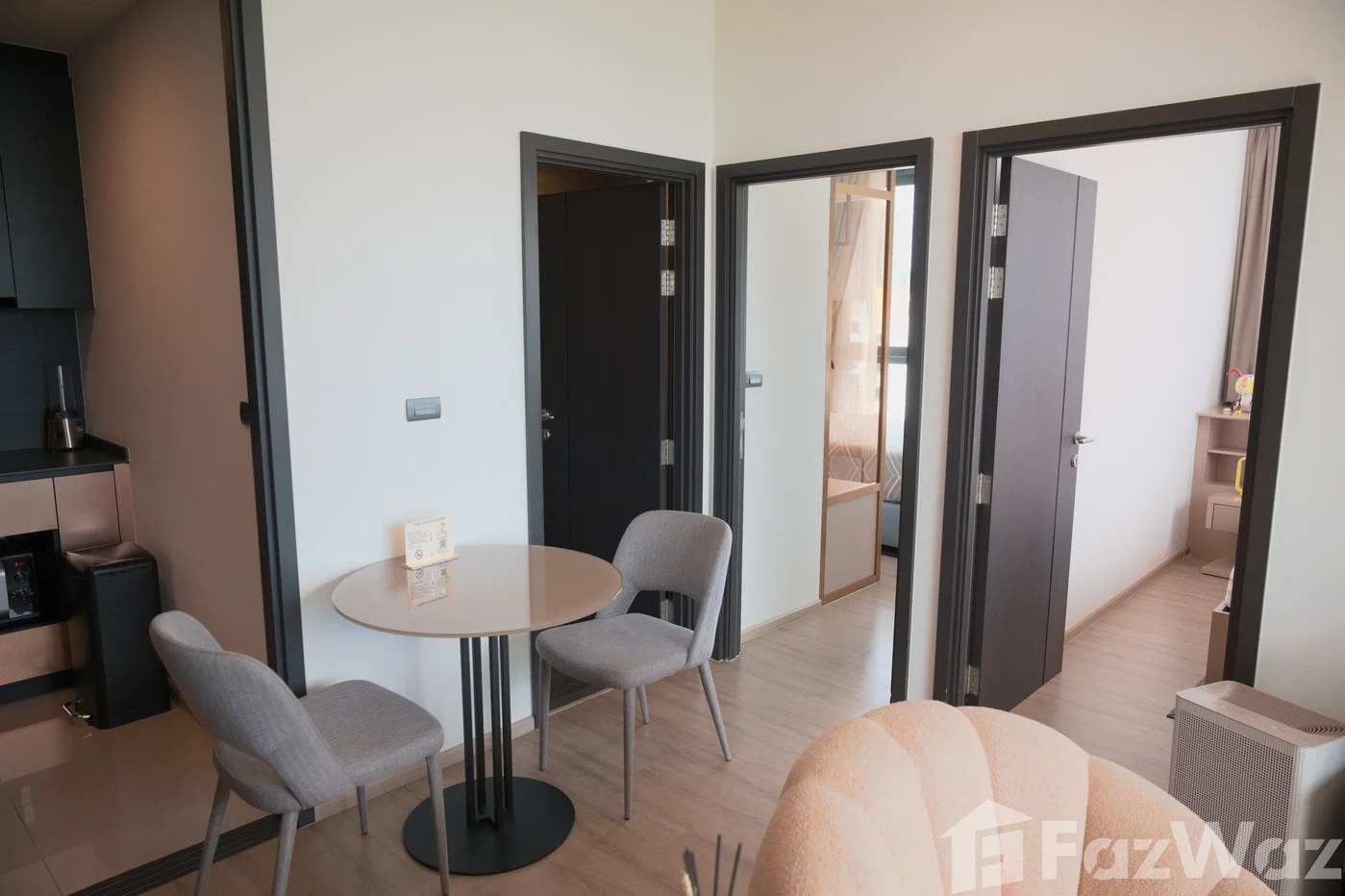 picture Luxury 2-Bedroom Foreign Freehold Condo at Edge Central 6545255 - 14/19