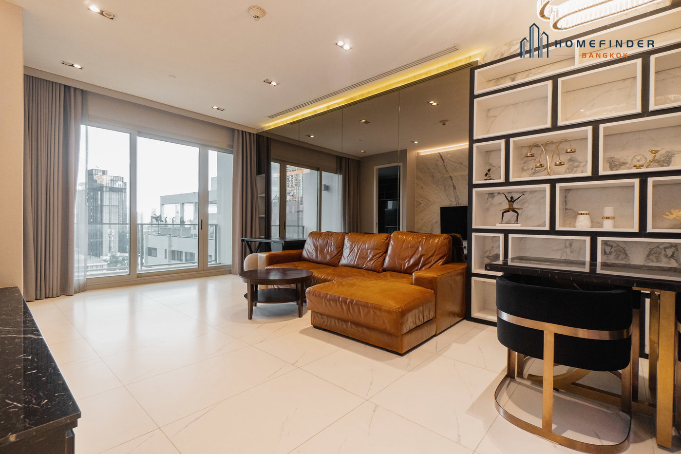 รูป 185 RATCHADAMRI 2 bedrooms, for rent - รูปที่ 15/28