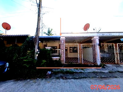 Townhouses for sale : TOWN HOUSE 29 Sq.w. Na Thawi Songkhla for 1.3M