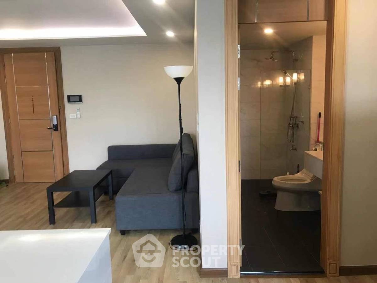 รูป ใกล้ BTS อารีย์ เพียง 200 ม. | คอนโด 3 ห้องนอน D’Rouvre Condominium (ID 671174) - รูปที่ 3/7