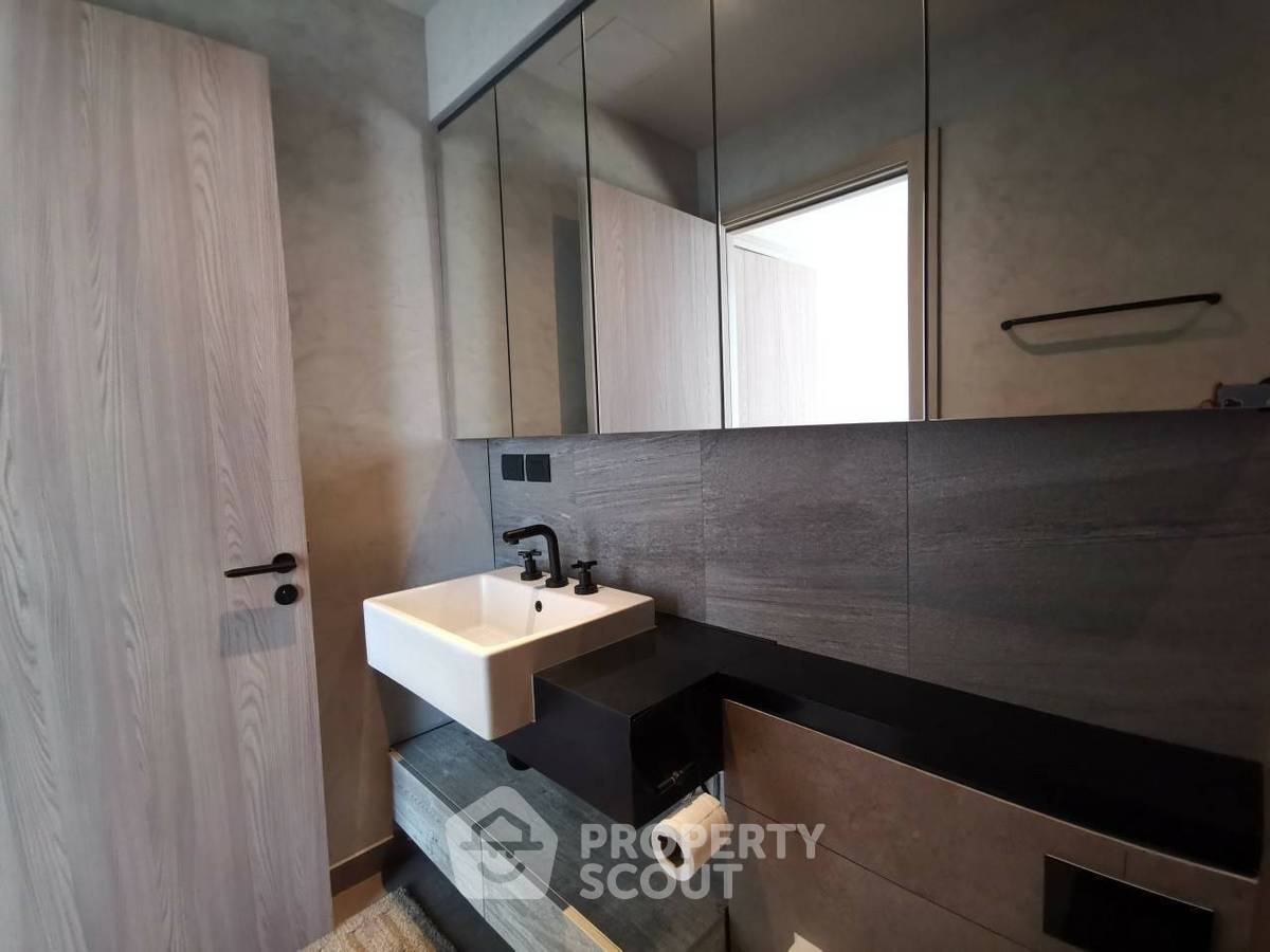 รูป คอนโด 1 ห้องนอน ชั้น 16 ขนาด 36 ตร.ม. The Lofts Asoke ใกล้ MRT เพชรบุรี 300 ม. (ID 621260) - รูปที่ 6/14