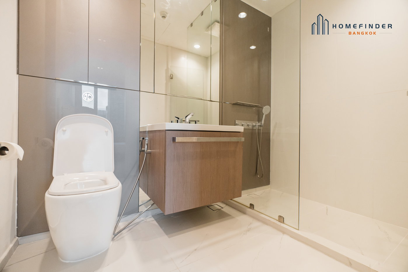 รูป 185 RATCHADAMRI 2 bedrooms, for rent - รูปที่ 25/28