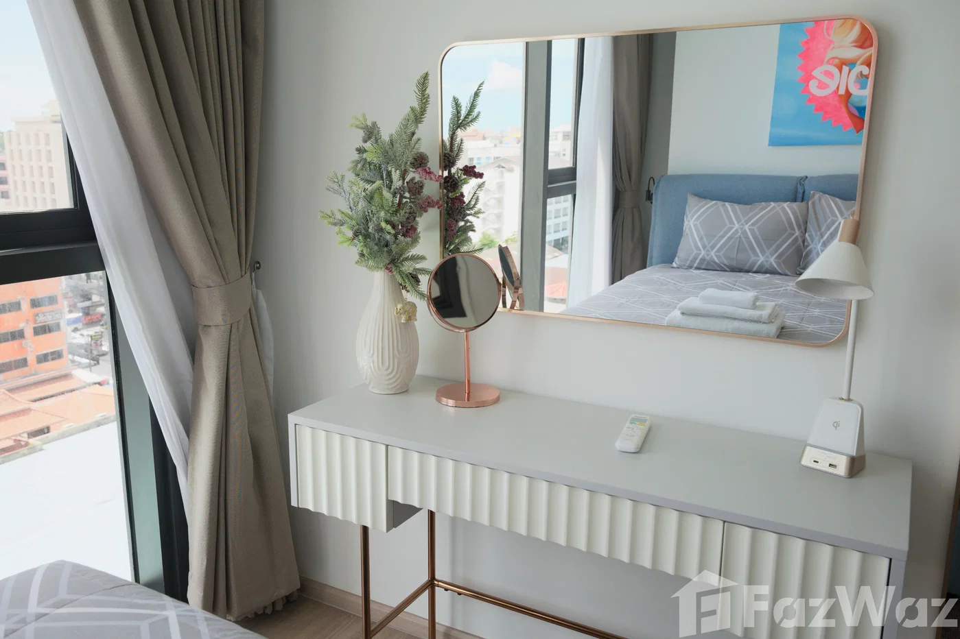 picture Luxury 2-Bedroom Foreign Freehold Condo at Edge Central 6545255 - 12/19