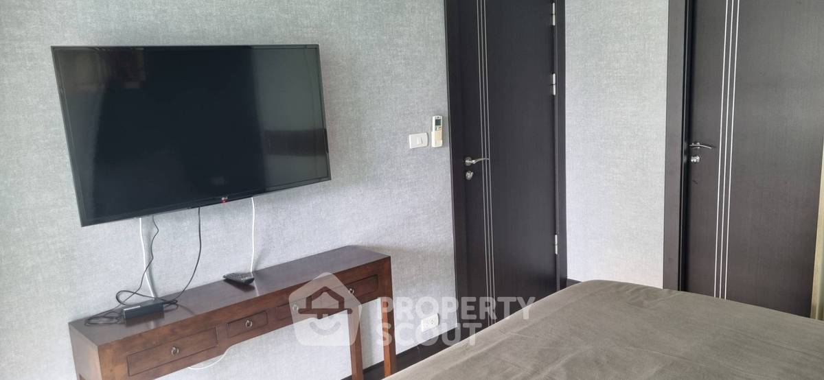 picture 2-BR 96 Sqm Condo For Rent At Siam Ocean View, Phratamnak (ID 2215798) - 3/6