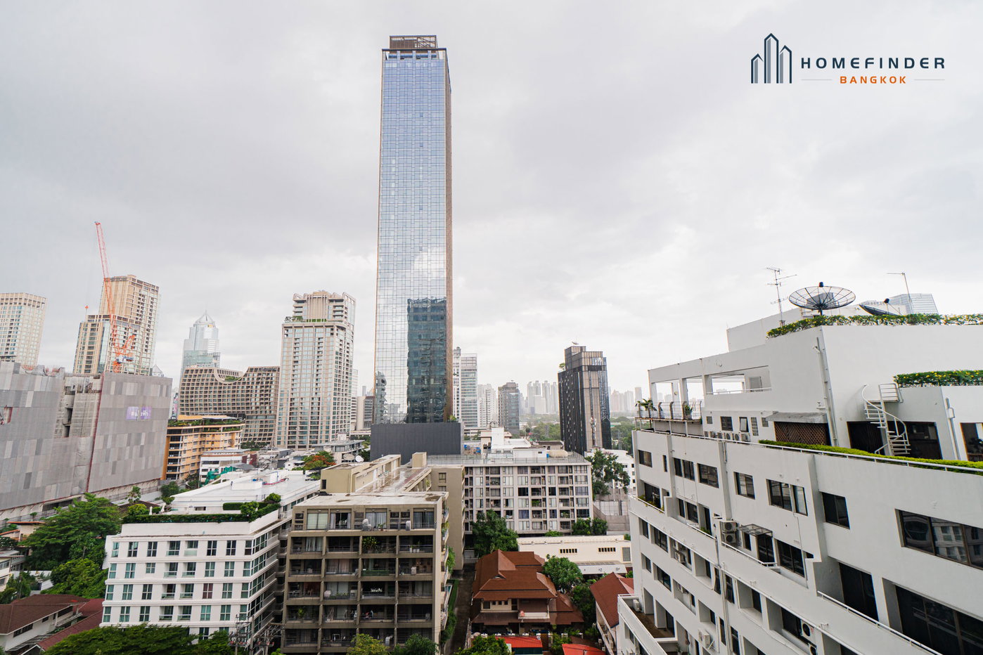 รูป 185 RATCHADAMRI 2 bedrooms, for rent - รูปที่ 4/28