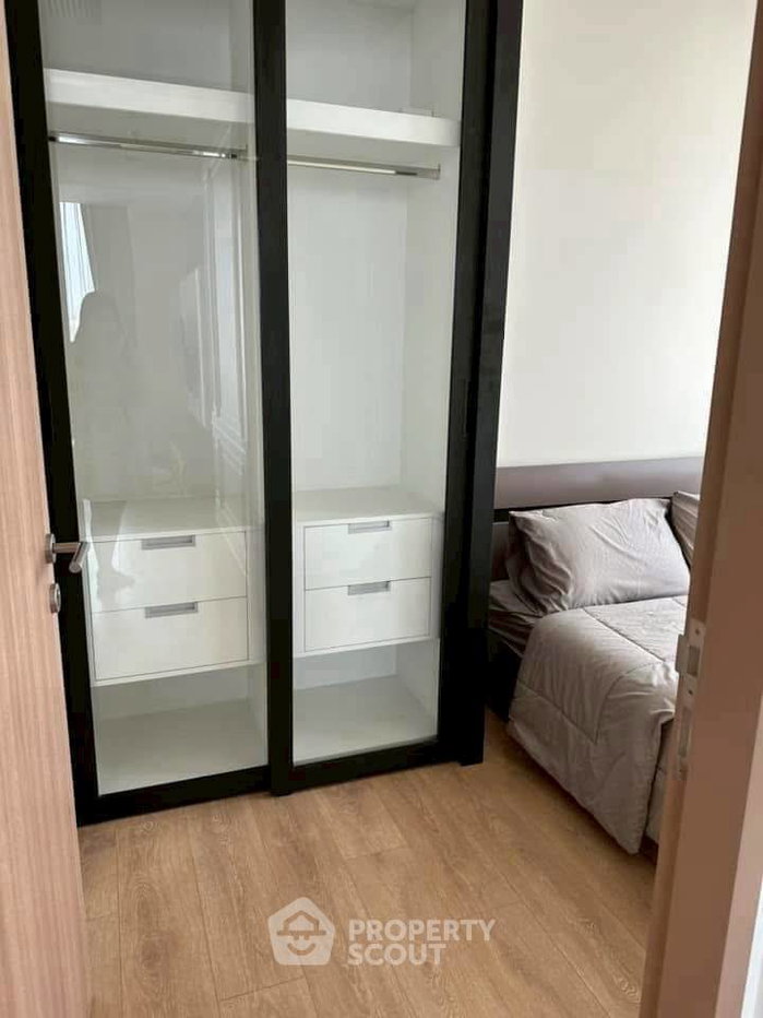 รูป คอนโด 2 ห้องนอน 55 ตร.ม. ที่ Noble Around Sukhumvit 33 ใกล้ BTS พร้อมพงษ์ (ID 3056680) - รูปที่ 16/17