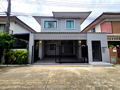 ขายบ้านแฝด : บ้านรีโนเวทใหม่พร้อมเข้าอยู่ บ้านฟ้าปิยรมย์ พรีเมียร์ พาร์ค เฟส10  ลำลูกกาคลอง 6 บึงคำพร้อย ปทุมธานี ซอย14 หันหน้าทิศใต้