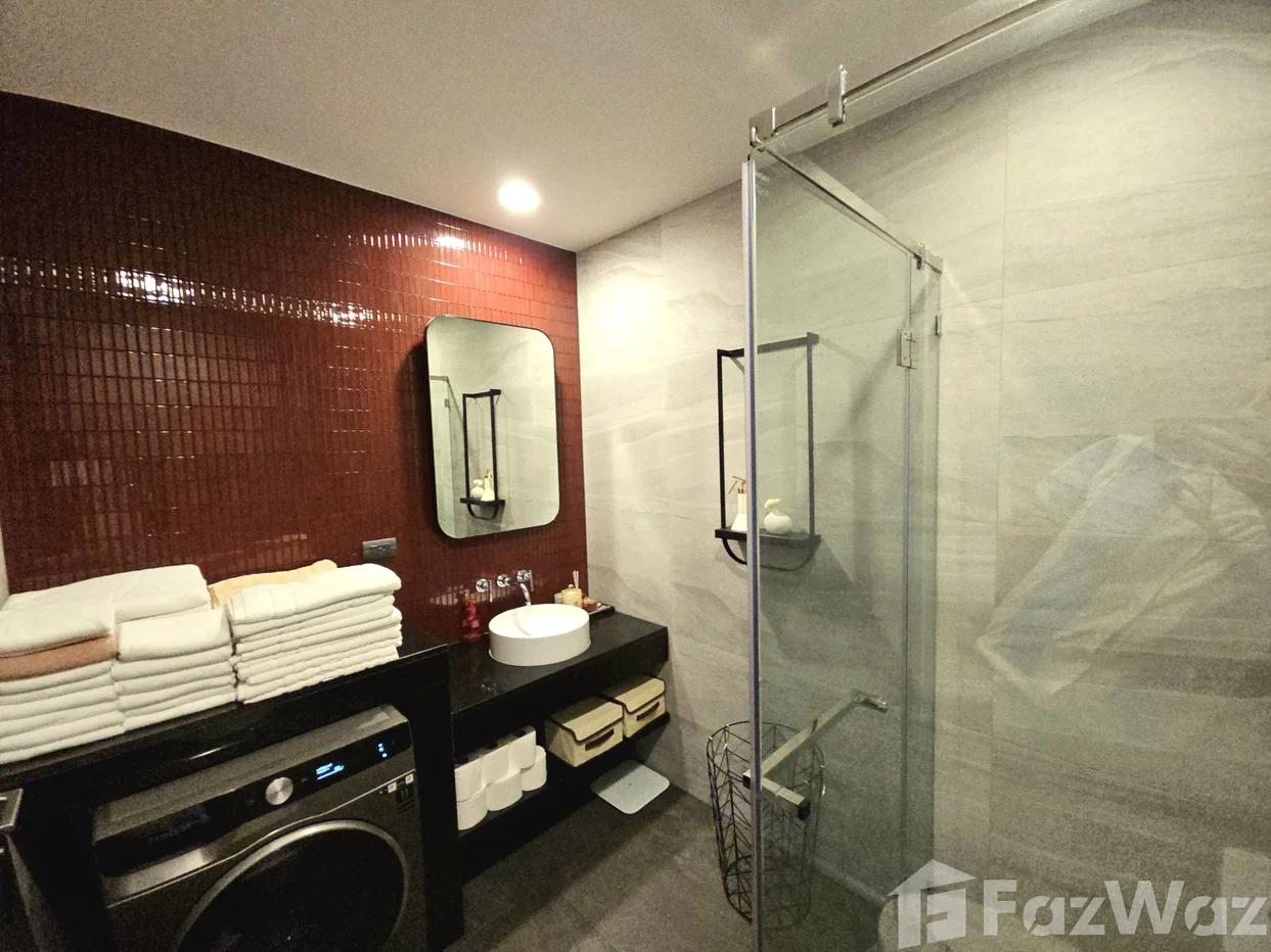 picture Luxury 2-Bedroom Foreign Freehold Condo at Edge Central 6545255 - 11/19