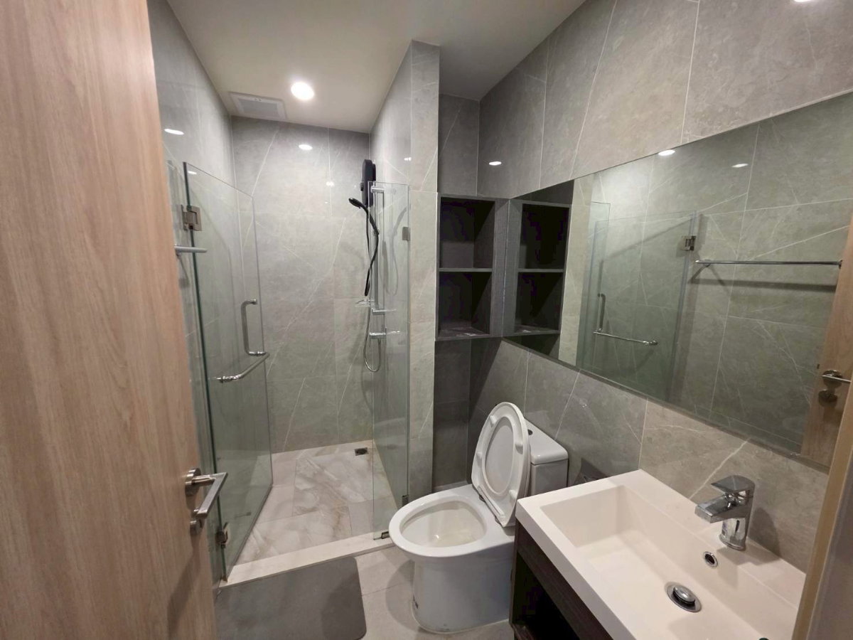 รูป ให้เช่า Nue District R9 ขนาด 35 ตรม. 2 นอน ตึกหน้า พร้อมอยู่ นัดดูห้องที่ 0955498236 - รูปที่ 6/7