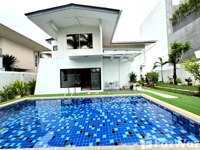 เช่าบ้านเดี่ยว โรงเรียนเซนต์แอนดรูส์อินเตอร์เนชันแนล กรุงเทพ : บ้านเดี่ยวให้เช่า 3 ห้องนอน ใน พระโขนงเหนือ, กรุงเทพมหานคร 6263134