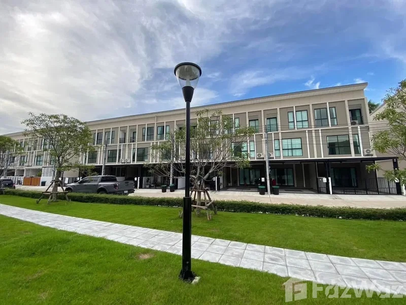 Houses for rent : 3bedroom house for rent and sell at Patio Srinakarin-Rama 9 6544900