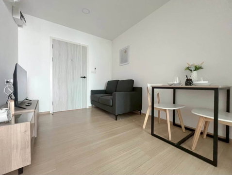 Chewathai Chokchai 4. 1bed 32sq.m. Line id: @pfagent