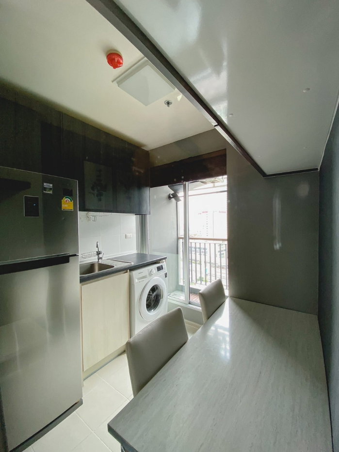 รูป 🏡 ขายขาดทุน! เจ้าของขายเอง  🚆 Aspire Rattanathibet 2 คอนโดติด MRT พร้อมเข้าอยู่ - รูปที่ 8/18