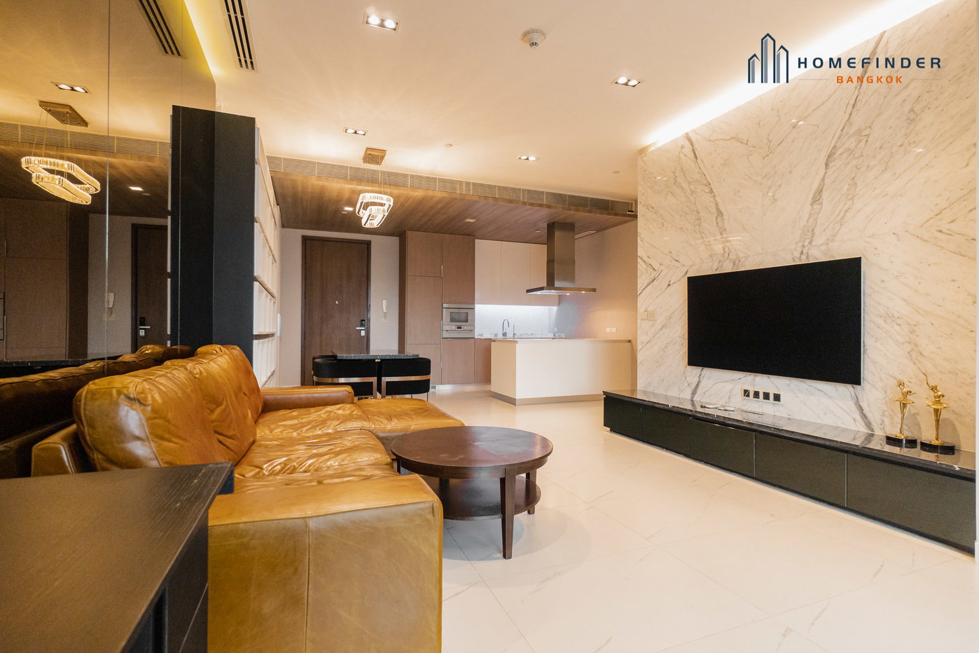 รูป 185 RATCHADAMRI 2 bedrooms, for rent - รูปที่ 8/28