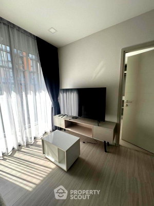 Condos for sale : 2-BR Condo For Sale At Quintara Treehaus Sukhumvit 42, 400m to BTS Ekkamai (ID 1876658)