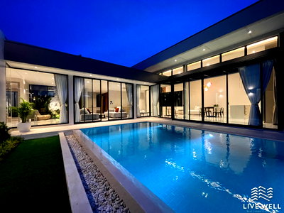 ขายบ้านเดี่ยว :  Sale under market price🔥 Luxury Pool Villa Pattaya *Modern Style* with Pavillon 