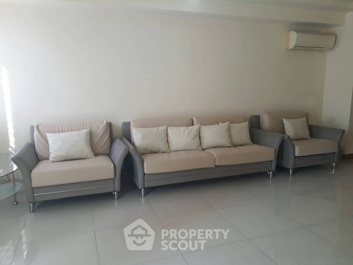 picture 3-BR 160 Sqm Royal Castle Sukhumvit 400m To BTS Phrom Phong (ID 886667) - 6/6