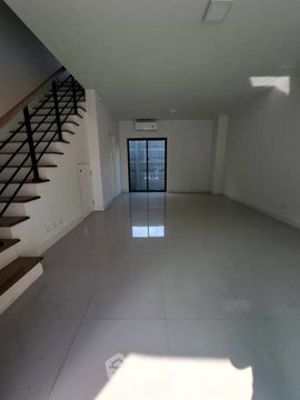 ทาวน์โฮม 3 ห้องนอน ขาย โครงการบ้านกลางเมือง สุขุมวิท อ่อนนุช ใกล้พรเวศ (ID 3059129)
