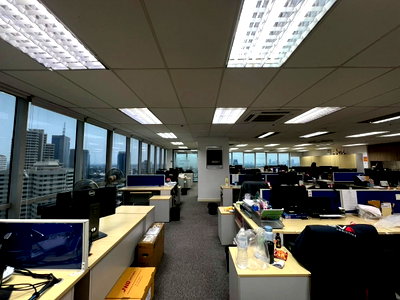 สำนักงานให้เช่า : ให้เช่า พื้นที่สำนักงาน ใกล้ BTS พร้อมพงษ์ | 450 บ./ตร.ม