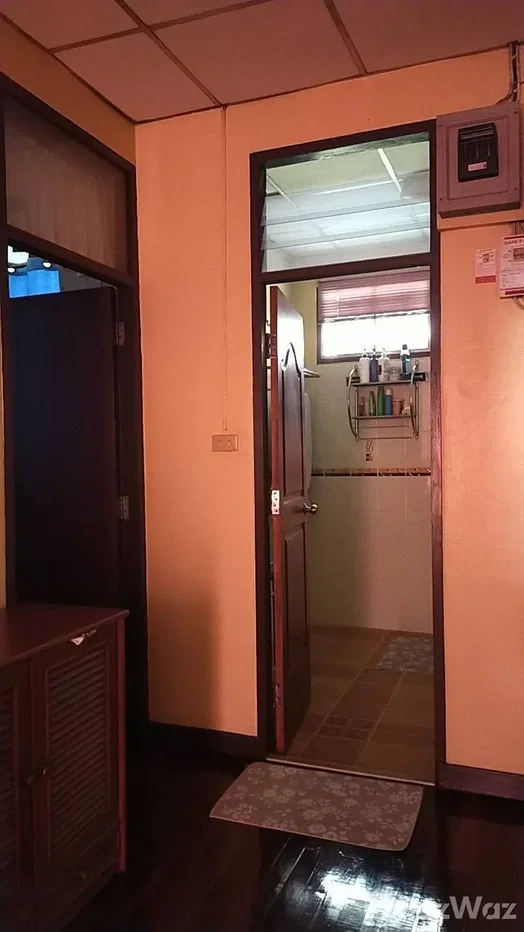 รูป ขาย บ้านเดี่ยว 3 ห้องนอน ใน จอมพล, กรุงเทพมหานคร 6506012 - รูปที่ 8/9