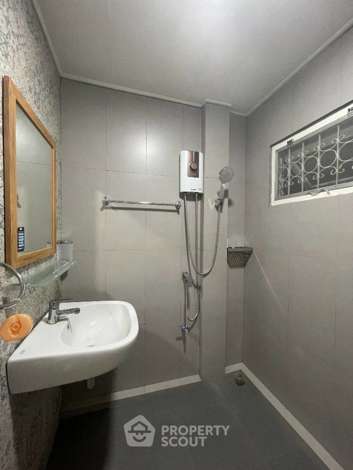 รูป บ้านเช่า 3 ห้องนอน รับสัตว์เลี้ยง ใกล้ มช. เชียงใหม่ ช้างเผือก (ID 1083376) - รูปที่ 11/14