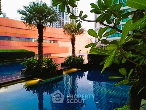 ราคาน่าสนใจ คอนโด 2 ห้องนอน Nusasiri Grand Condominium ใกล้ BTS เอกมัย 60 ม. (ID 1801627)