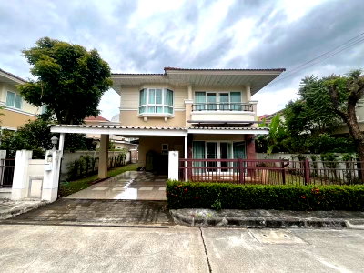 Houses for rent Chiang Mai : House for RENT! 3BED 3BATH - IN Town near Golf Club, Shopping mall, Market, International School and etc.