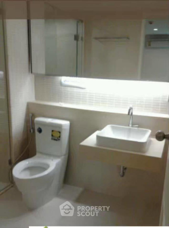 picture 1-BR Condo Focus On Saladaeng, 300m to MRT Silom (ID 716992) - 2/10