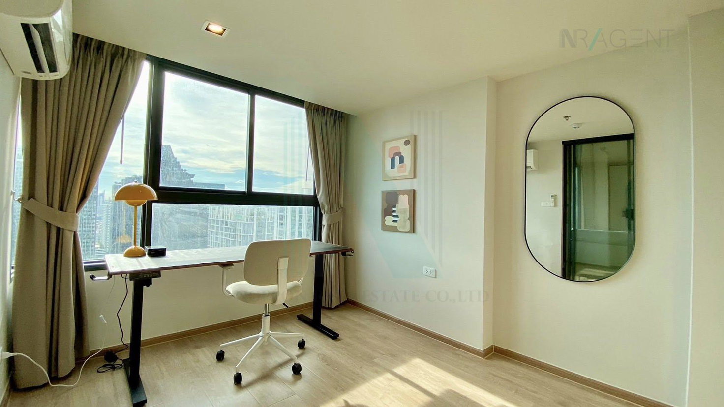 รูป 📌 ให้เช่าคอนโด ไอดีโอ พระราม 9 - อโศก อาคาร 1 ชั้น 32 Duplex 2 ห้องนอน ขนาด 52 ตรม ใกล้ MRT พระราม 9 - รูปที่ 2/8