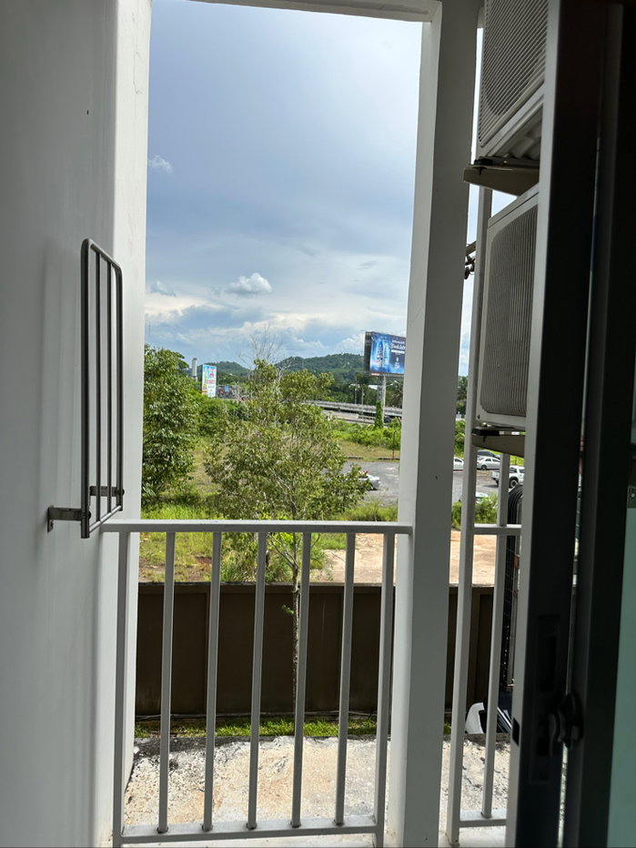 picture Condo for sale D Condo Coco, Surat Thani, city view. - 11/34