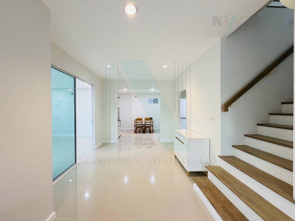 รูป ขายบ้านแฝด กรูฟวิลล์ บางนา 2 ชั้น 3 ห้องนอน 3 ห้องน้ำ - รูปที่ 3/8