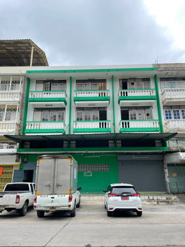 ตึกแถว-อาคารพาณิชย์  5ชั้น 6ห้องนอน ทำเป็นออฟฟิศ