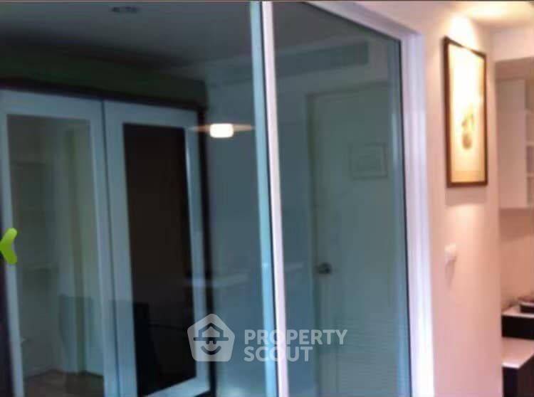 picture 1-BR Condo Focus On Saladaeng, 300m to MRT Silom (ID 716992) - 6/10