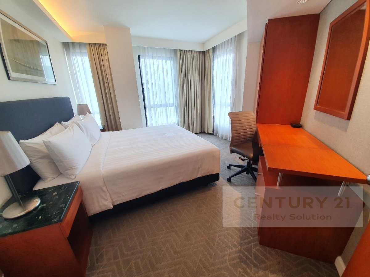 รูป Pet Friendly 3 Bedroom condo, Full service at Chatrium Residence Sathorn , Narathiwas 24 - รูปที่ 8/14