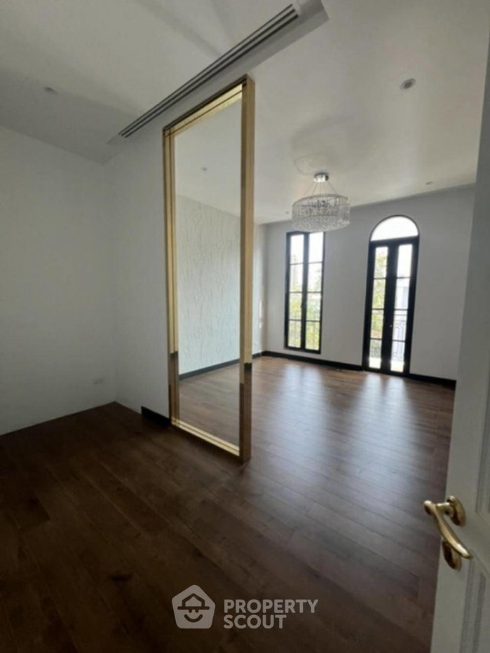 รูป บ้าน 4 ห้องนอน Maison Blanche – สุขุมวิท 67 ใกล้ BTS พระโขนง 400 ม. (ID 1501954) - รูปที่ 18/23