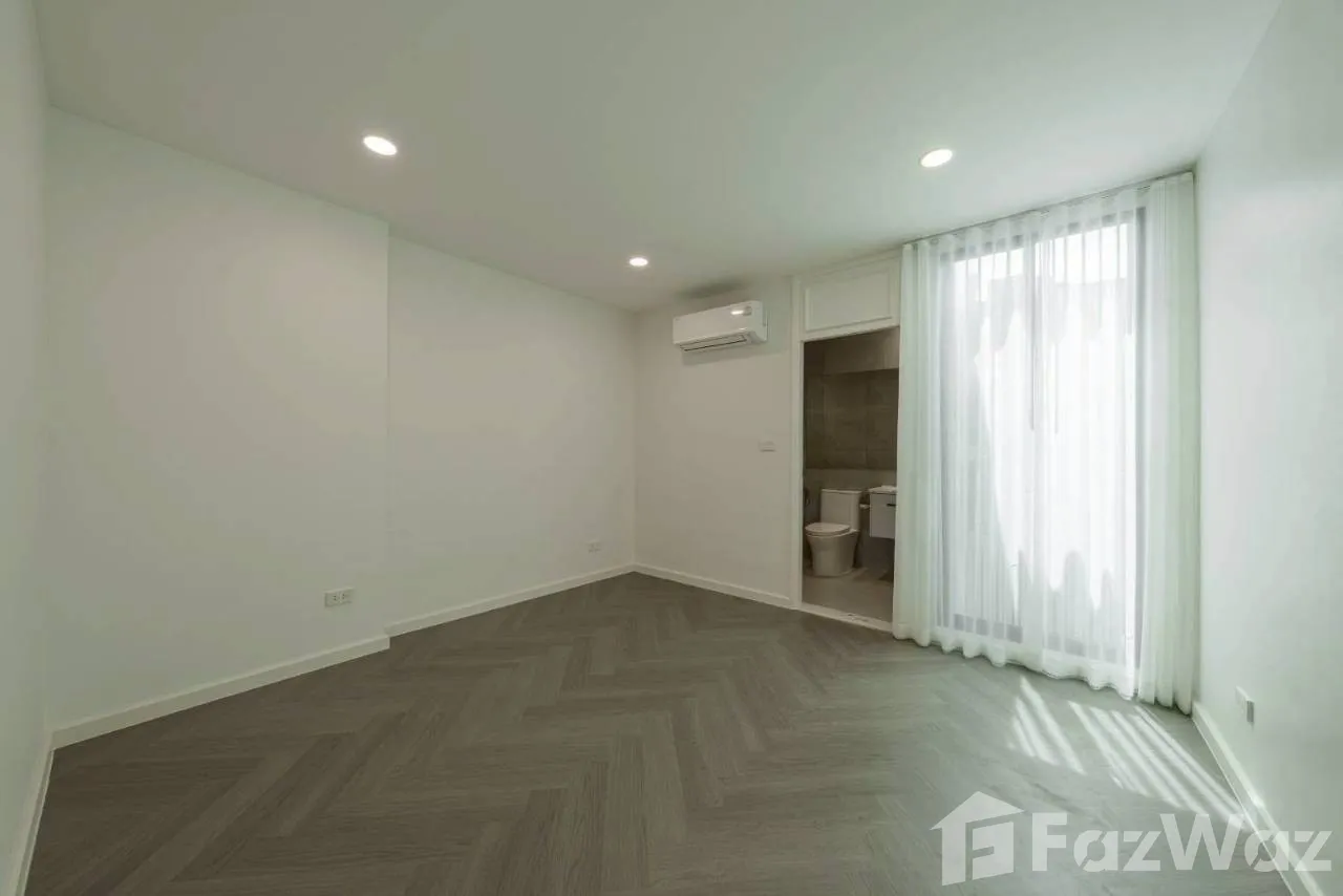 รูป บ้านเดี่ยวให้เช่า 3 ห้องนอน ในโครงการ คลองตันนิเวศน์ 6544681 - รูปที่ 9/12