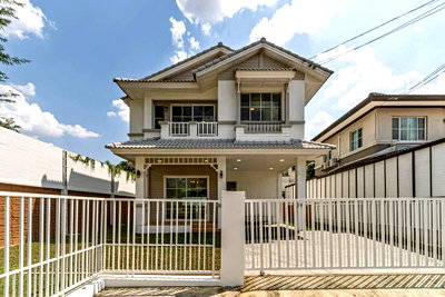 ขายบ้านเดี่ยว : 🔥ขาย บ้านเดี่ยวรีโนเวทใหม่ทั้งหลัง ชัยพฤกษ์ รังสิต คลอง 4 ทำเลเด่นติดถนนใหญ่รังสิต-นครนายก ตรงข้าม Market Village ฟรีโอน