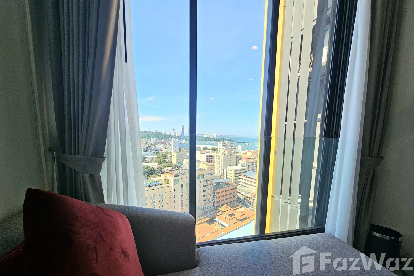 picture Luxury 1BR Foreign Freehold Condo at Edge Central Pattaya 6546001 - 10/11