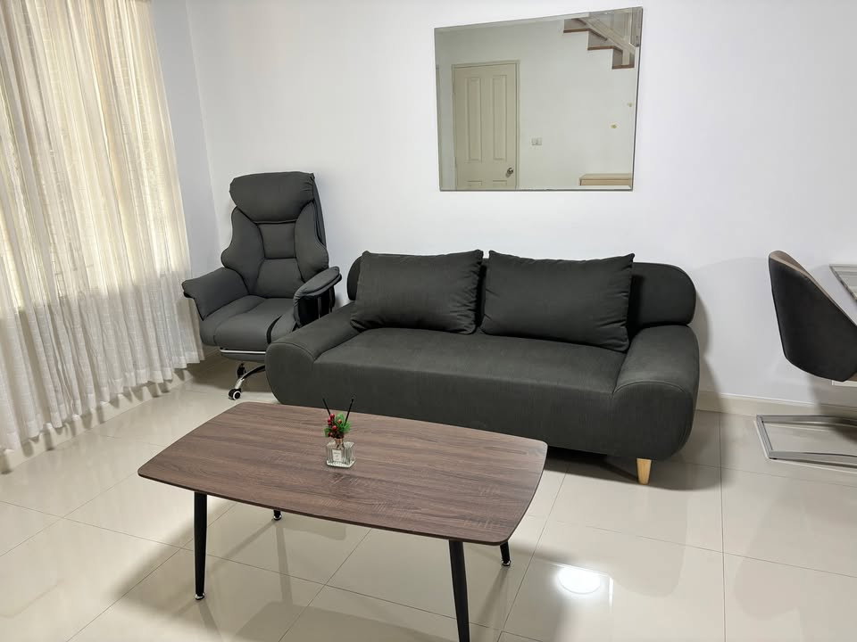 picture R3085 Townhome For Rent Town Plus Onnut - 3/10