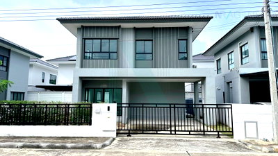 บ้านเดี่ยว นนทบุรี : ขายบ้านเดี่ยว โครงการ สัมมากร ชัยพฤกษ์-วงแหวน 2 2 ชั้น 3 ห้องนอน 3 ห้องน้ำ
