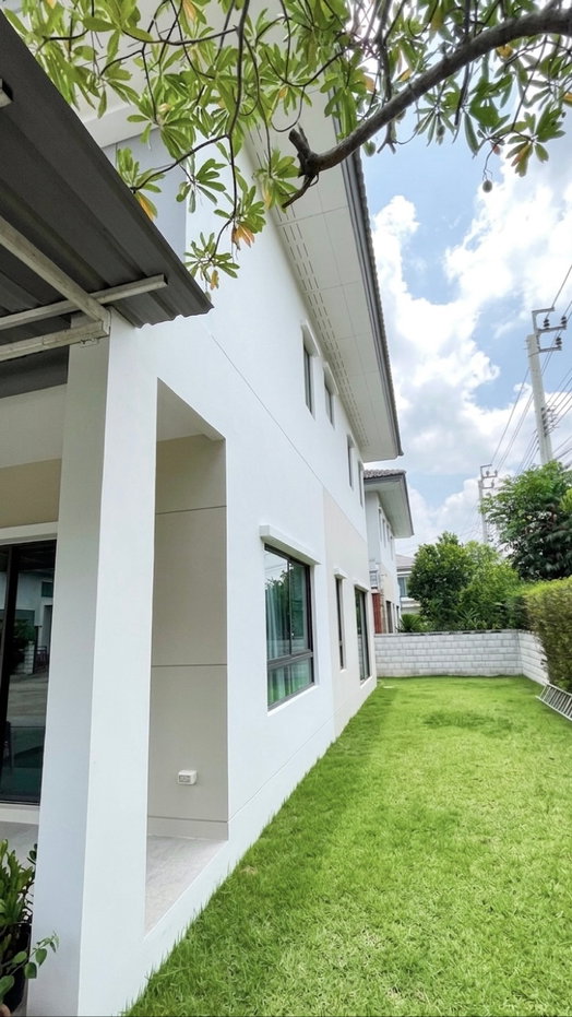 รูป ขายบ้านเดี่ยวหลังมุม เจ้าของเอง มบ.Centro westgate - รูปที่ 3/16