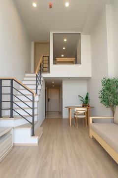 Culture Chula【𝐑𝐄𝐍𝐓】🔥Vertical space with high ceilings, a light wood-toned Japanese style mood🔥 Contact Line ID: @hacondo
