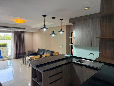 🎉 ให้เช่าคอนโด บ้านสุขุมวิท 36 อาคาร 1 ชั้น 2 2 ห้องนอน ขนาด 77 ตรม ใกล้ อาคารมาลีนนท์ ทาวเวอร์