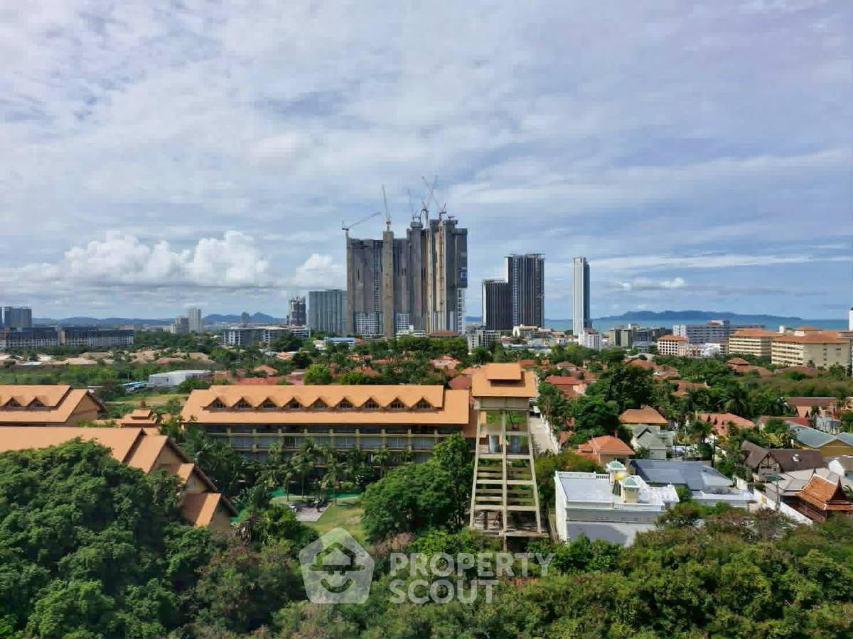 รูป คอนโด 2 ห้องนอน 74 ตร.ม. ขาย View Talay 2 จอมเทียน ชั้น 11 (ID 3060803) - รูปที่ 12/13