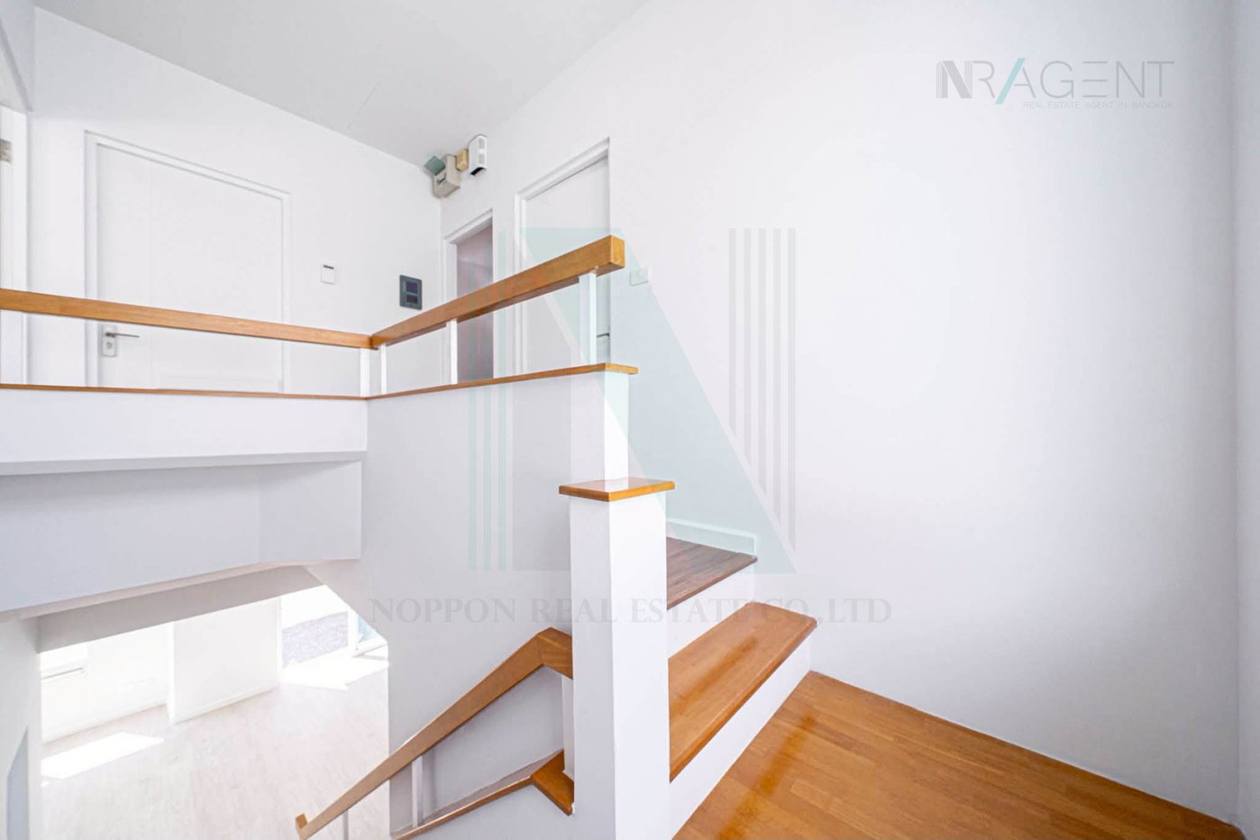 รูป ขายบ้านเดี่ยว โครงการ มัณฑนา เลค วัชรพล 2 ชั้น 3 ห้องนอน 3 ห้องน้ำ - รูปที่ 7/8