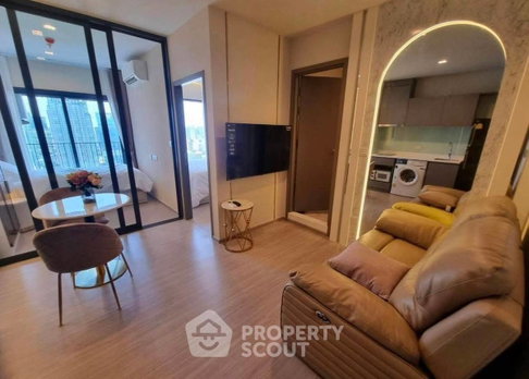 32nd-Floor 2-BR Condo, Life Asoke Hype Near ARL Makkasan (ID 3061971)